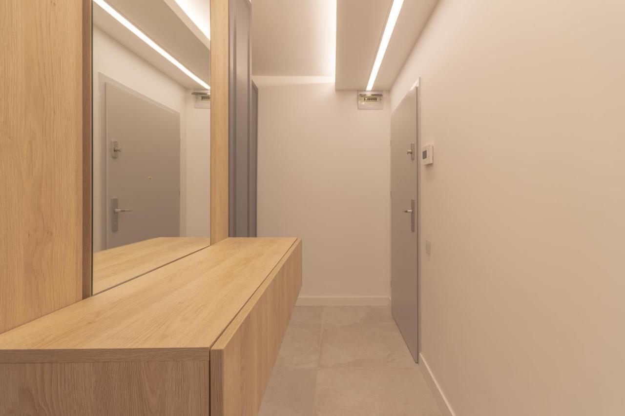 The One Apartment